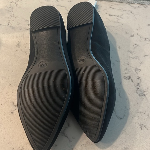 A New Day Flats - Picture 3 of 5